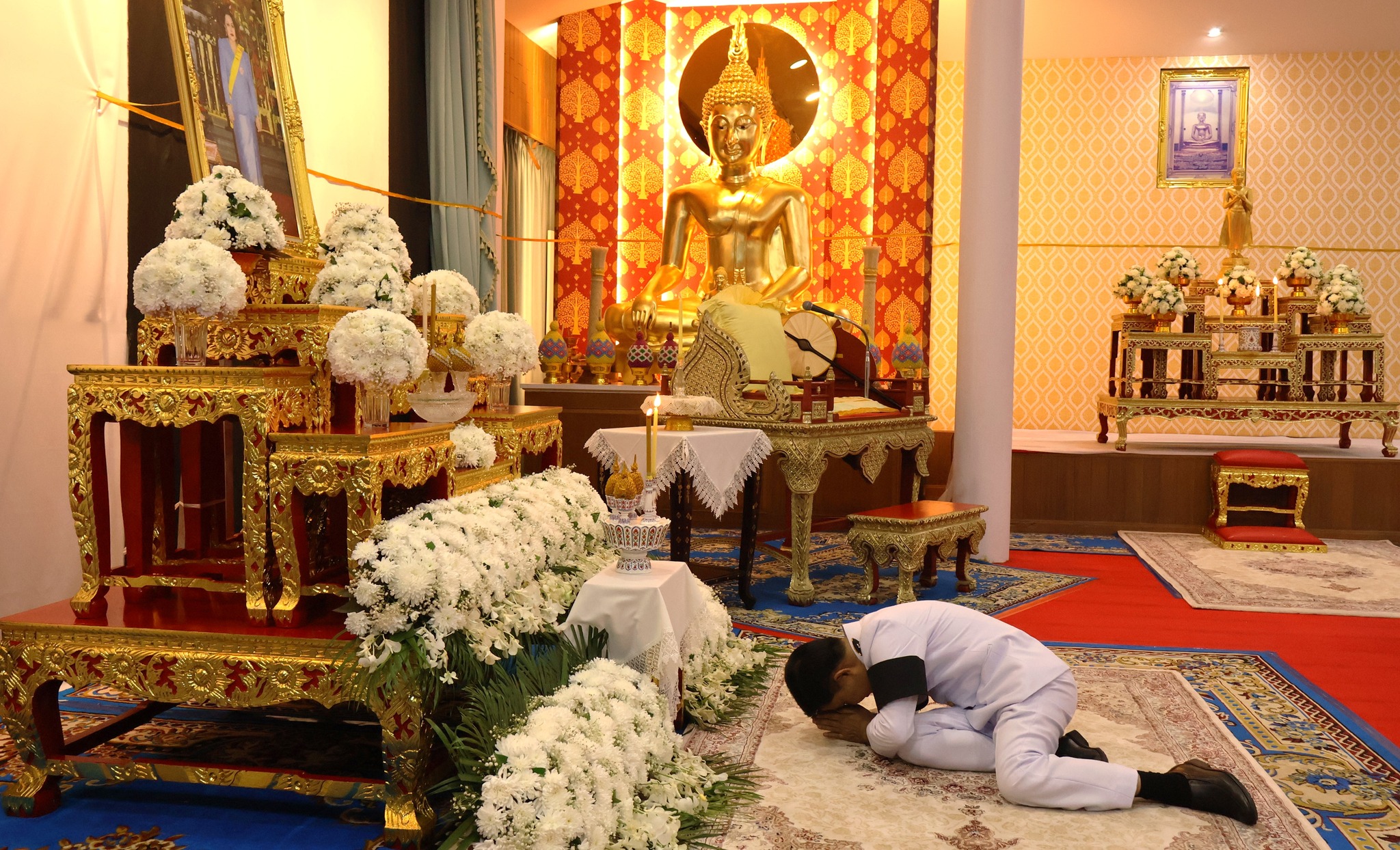 จังหวัดนครนายก จัดพิธีบำเพ็ญกุศลสัตตมวาร ในวาระครบ ๗ วัน เพื่ออุทิศถวายเป็นพระราชกุศลแด่สมเด็จพระพันปีหลวง พระผู้เสด็จสู่สวรรคาลัย