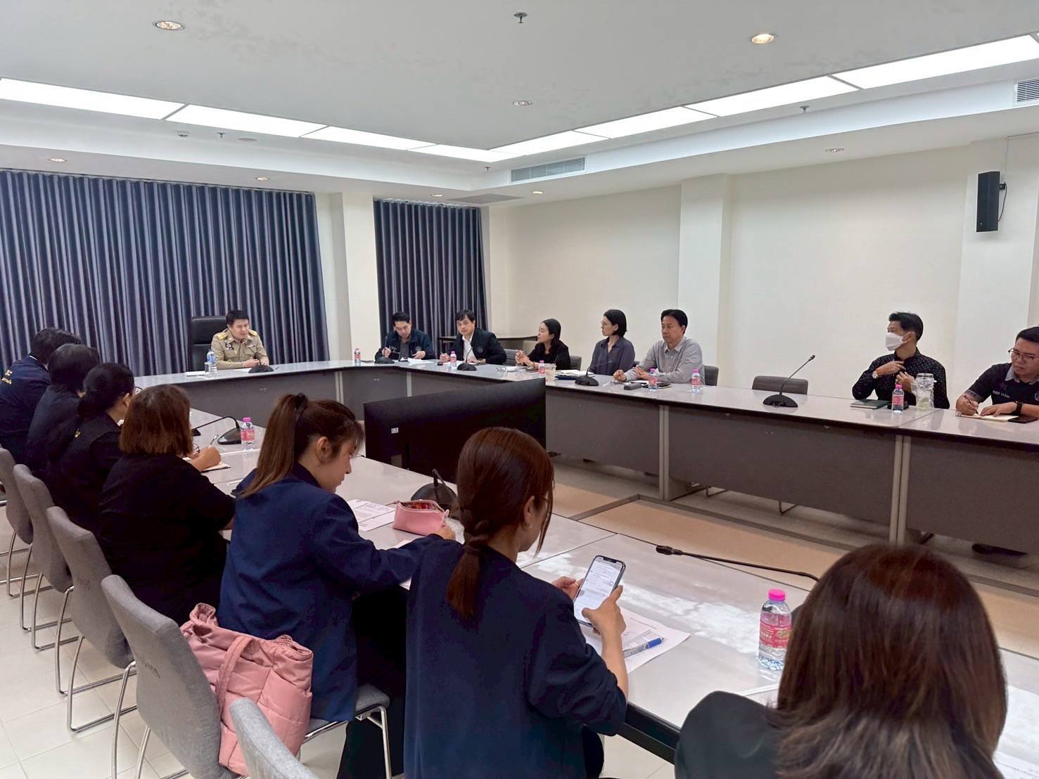 จังหวัดนครนายกเดินหน้าต่อเนื่อง เร่งคิดค้นเครื่องจักรช่วยตัดสับตอซังฟางข้าว ช่วยเหลือพี่น้องเกษตรกรในพื้นที่