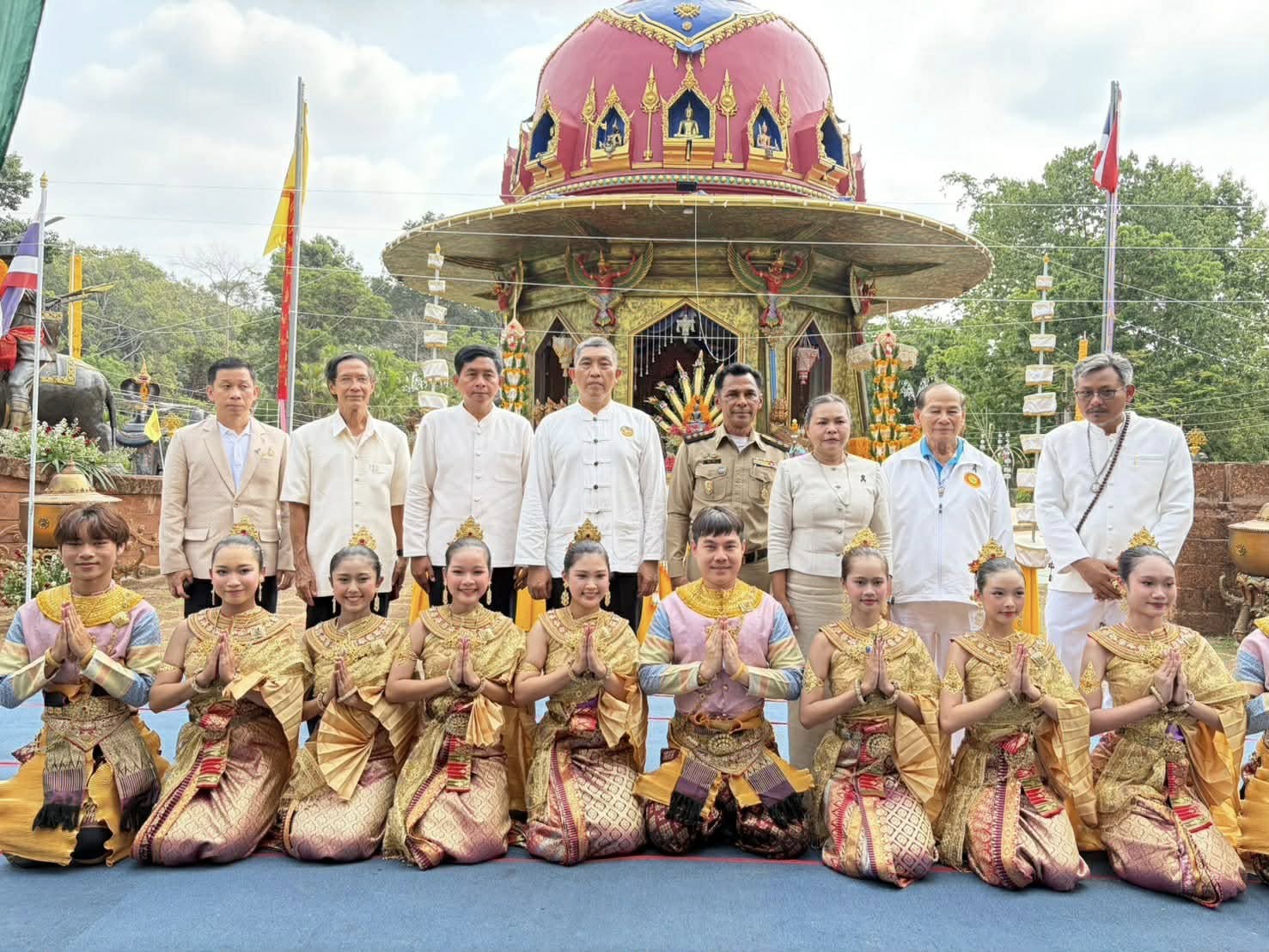 จังหวัดนครนายก จัดพิธีถวายราชสักการะ &ldquo;สมเด็จพระเจ้าตากสินมหาราช&rdquo; เนื่องในวันคล้ายวันพระราชสมภพ ครบ 292 ปี