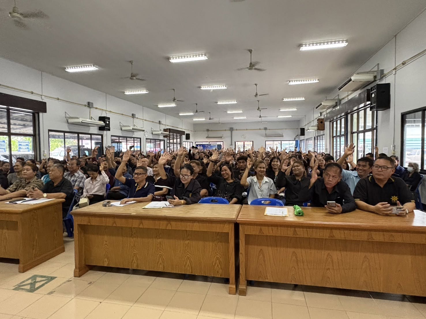 อำเภอเมืองนครนายก เชิญประชุมผู้นำท้องที่สร้างการรับรู้ และขับเคลื่อนการลงทะเบียนบัตรสวัสดิการแห่งรัฐ ประจำปี 2569