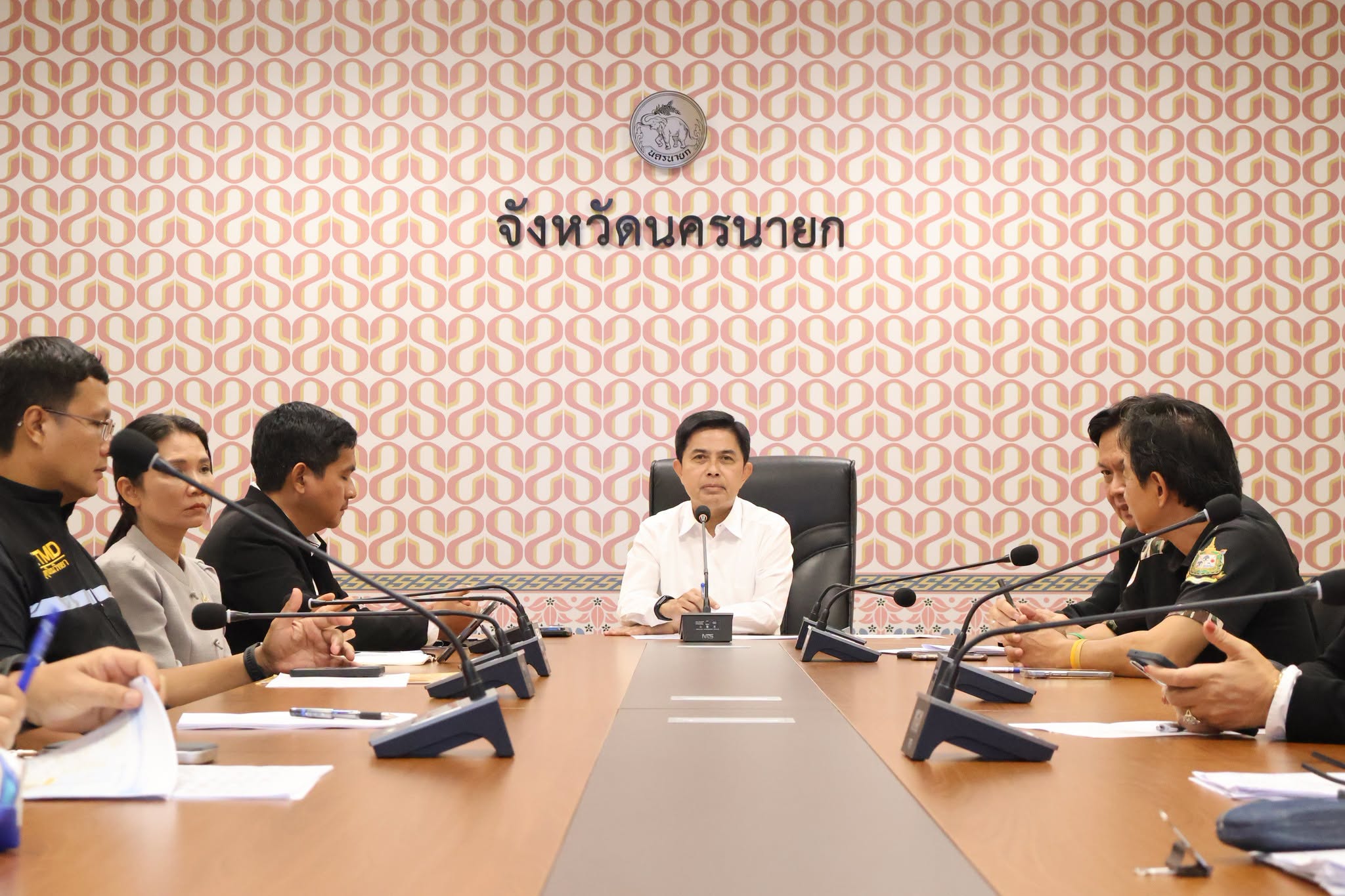 ผู้ว่าฯ นครนายก ประชุมเตรียมพร้อมรับมือฝนตกหนักช่วง 23&ndash;27 กันยายนนี้ กำชับติดตามสถานการณ์น้ำตลอด 24 ชั่วโมง 