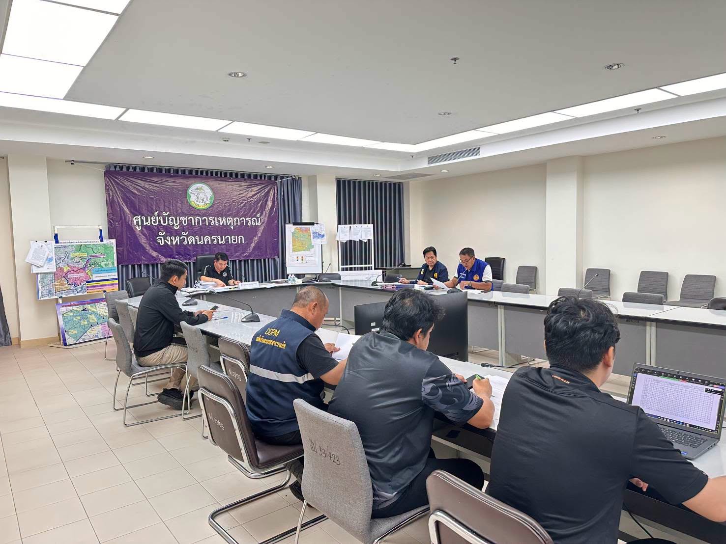 จังหวัดนครนายก ประชุม ก.ช.ภ.จ.ครั้งที่ 7 เห็นชอบเยียวยาน้ำท่วมตามมติครม.เพิ่ท 6,313 ครัวเรือน วงเงินกว่า 53 ล้านบาท